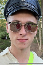 Photo of Seth Waldrop as Admiral Spaceship