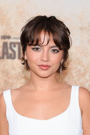 Photo of Isabela Merced as Dina