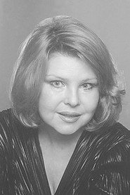 Photo of Lyudmila Suvorkina as Nina Chelnokova,solistka