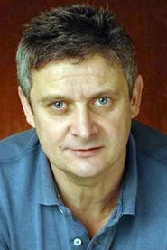 Photo of Pierre Laur as Robert Rapaille