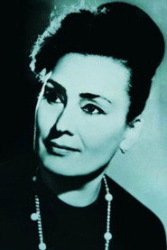 Photo of Antoneta Papapavli as Mamaja e Marjetes