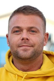 Photo of Gustav Björklund as Peter