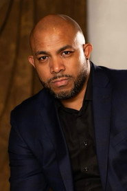 Photo of Carl L. Covington as Dr. Michael Brace