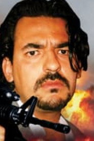 Photo of Carlos Samperio as Lou