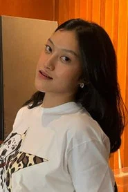 Photo of Amarhel Putri Azizah as Bella