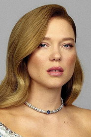 Photo of Léa Seydoux as Madeleine