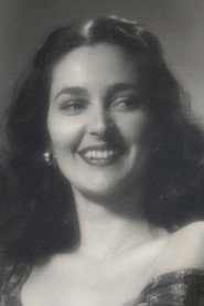 Photo of Stella Greka as Louiza Hrysani