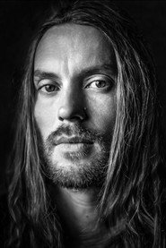 Photo of Justin Harris as Tim