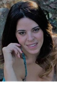 Photo of Daniella Peneluppi