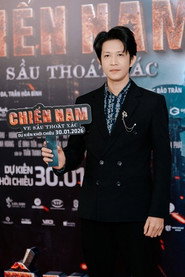 Photo of Longka as Chien Nam