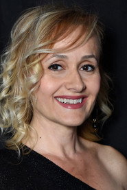 Photo of Carla Carfagna as Agente immobiliare
