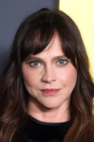 Photo of Fiona Dourif as Sarah