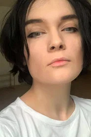 Photo of Karinne Felker as Messed Girl