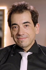 Photo of Daniel de la Vega as Profesor Alderete (segment "El  Colegio")