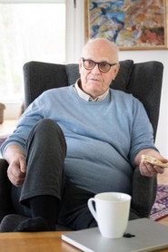 Photo of Roger Akelius as Self