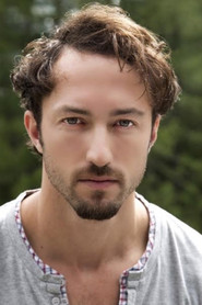 Photo of Matthew Smiley as Max (as Matt Smiley)