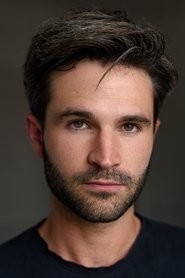 Photo of Maxime Canat as Policier tapissage