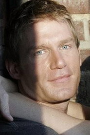 Photo of Michael Molina as Michael Dalmar / Kyle Dalmar
