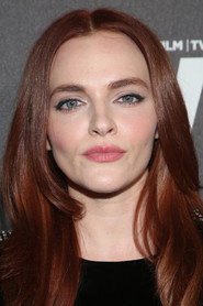 Photo of Madeline Brewer as Louise Flannery