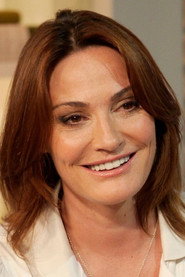 Photo of Sarah Parish as Jude Paignton