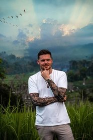 Photo of Lewis Raymond Taylor as Harry