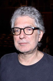 Photo of Hamilton Vaz Pereira as Dr. Alberto