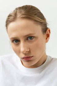 Photo of Aleksandra Rykowska as Jadzia