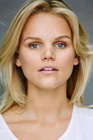 Photo of Sina J. Henrie as Laurel Chimera