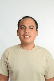Photo of A. Xavier Gonz Varela as Narrador