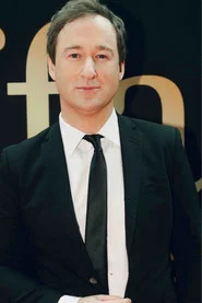 Photo of James Pratt as Ethan