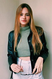 Photo of Paola Oliveira as Débora