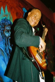 Photo of Víctor Miranda as bass