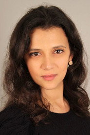 Photo of Carolina Serrão as Cátia