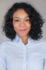 Photo of Taelyn Lewis as Brooklyn