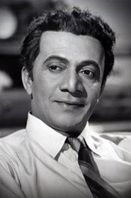 Photo of Raja Paranjpe as Mohan's Grandfather