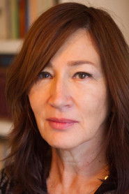 Photo of Sarah Crowe as Sarah Raven