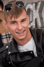 Photo of Enzo Lemercier as Enzo