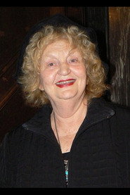 Photo of з. а. Татяна Лолова as майката на Еми