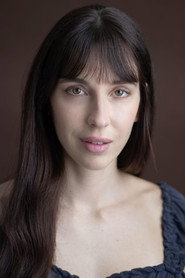 Photo of Lauren Saliu as Anna