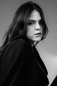 Photo of Cameron Elías as Valeria