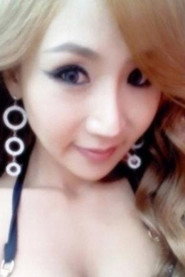 Photo of Uhm Da-hye