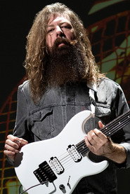 Photo of Jim Root as Guitars