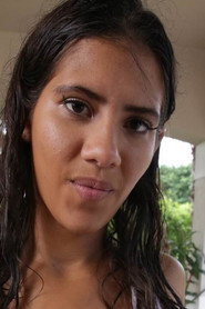 Photo of Victoria Valencia