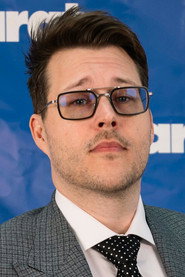 Photo of Dave Wiskus as Dave the Agent