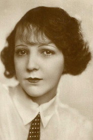 Photo of Mary Parker as Leonie Pierson