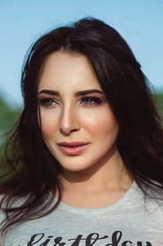 Photo of Sandy as جميلة