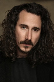 Photo of Billy Postlethwaite as Hank