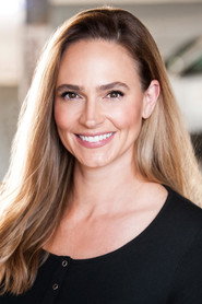 Photo of Catherine Munden as Female Realtor