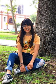 Photo of Valeria Guillen as Chica