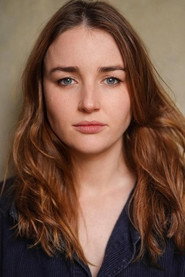 Photo of Esme Lonsdale as Young Joan